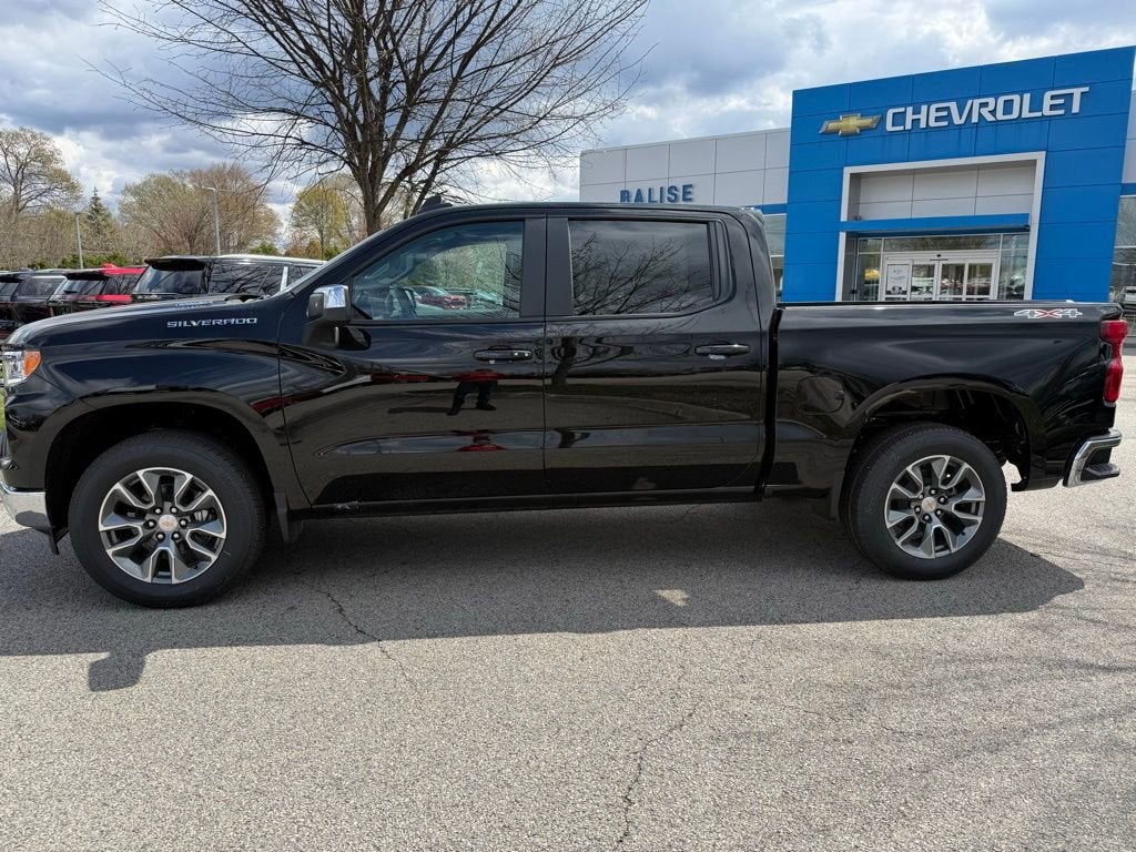 2026 Chevrolet Silverado 1500 — side profile view