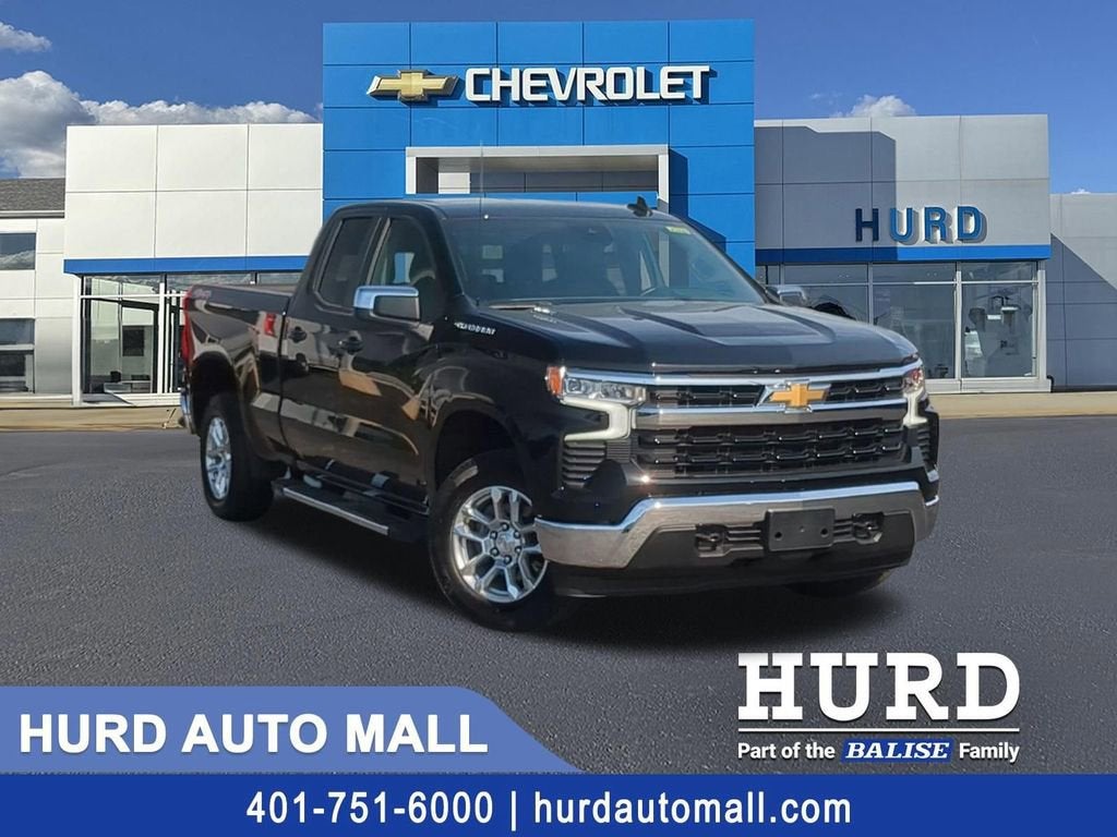 2026 Chevrolet Silverado 1500 LT (2FL) in Black — front three-quarter view